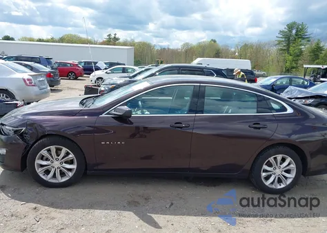 2020 Chevrolet Malibu Fwd Lt z USA, uszkodzony, nr VIN 1G1ZD5ST5LF124355